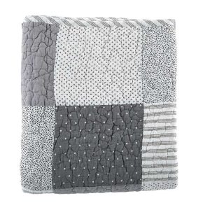 Keepsake Quilt - Gray Stripe